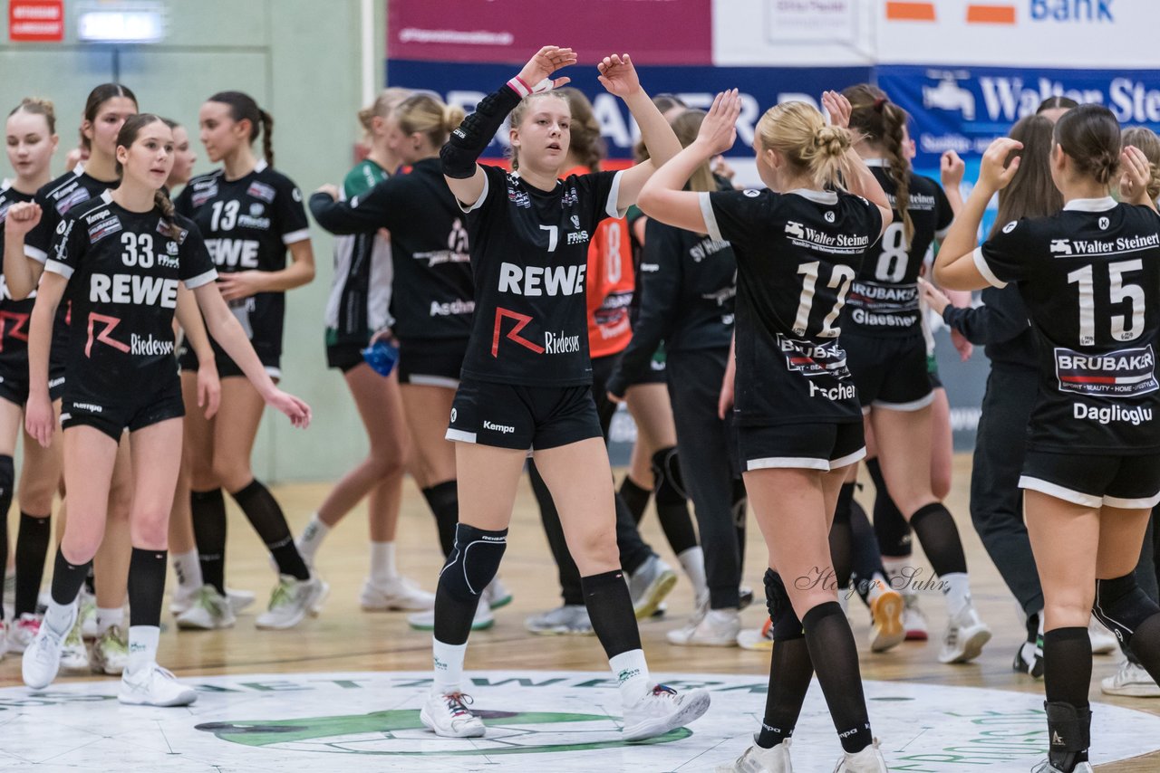 Bild 252 - wBJ SV Henstedt Ulzburg - TuRa Meldorf : Ergebnis: 22:38